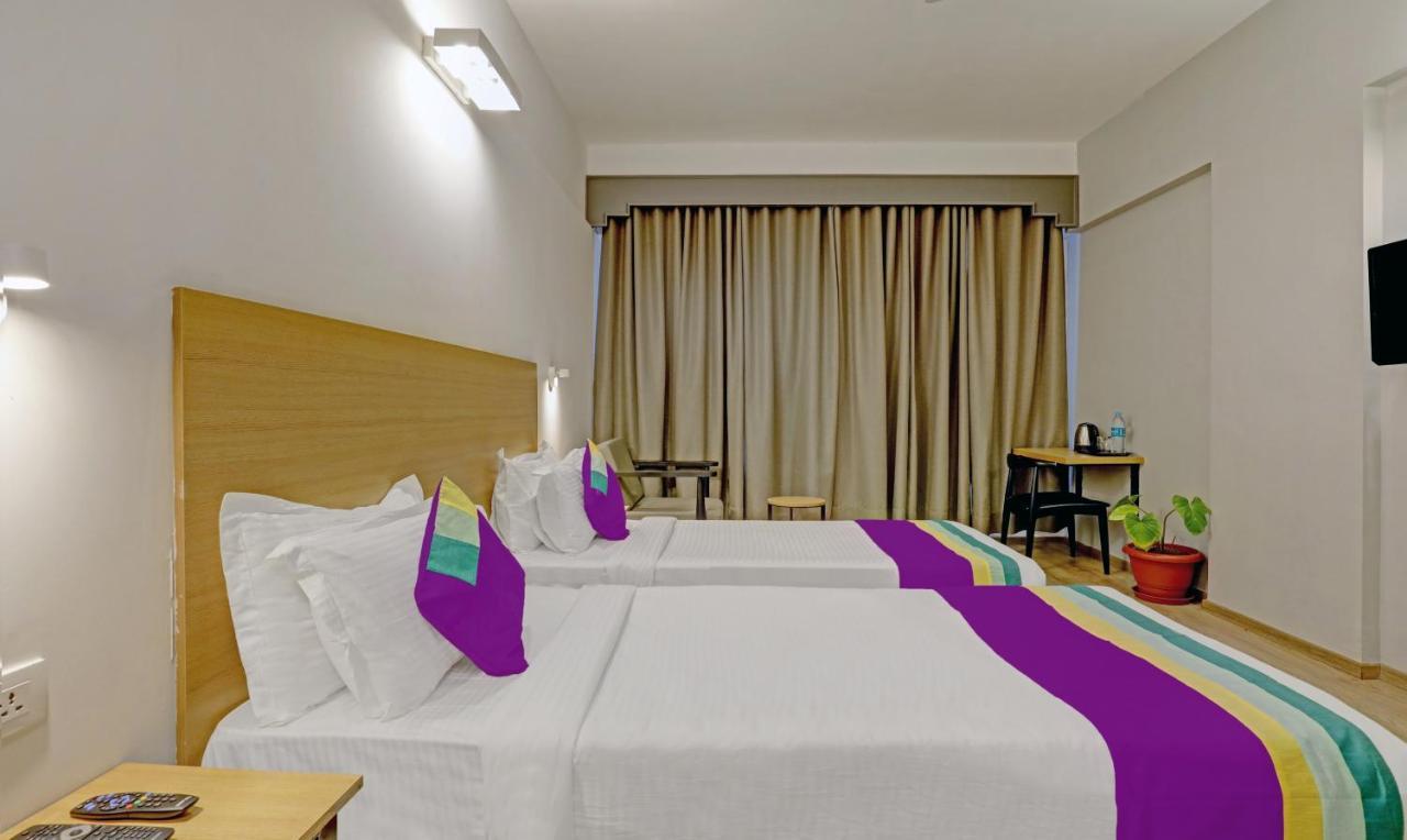 Itsy By Treebo - Vashistha Hotel Haiderabad Buitenkant foto