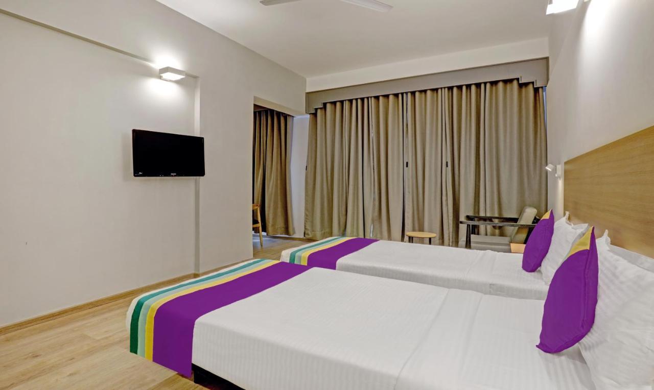 Itsy By Treebo - Vashistha Hotel Haiderabad Buitenkant foto