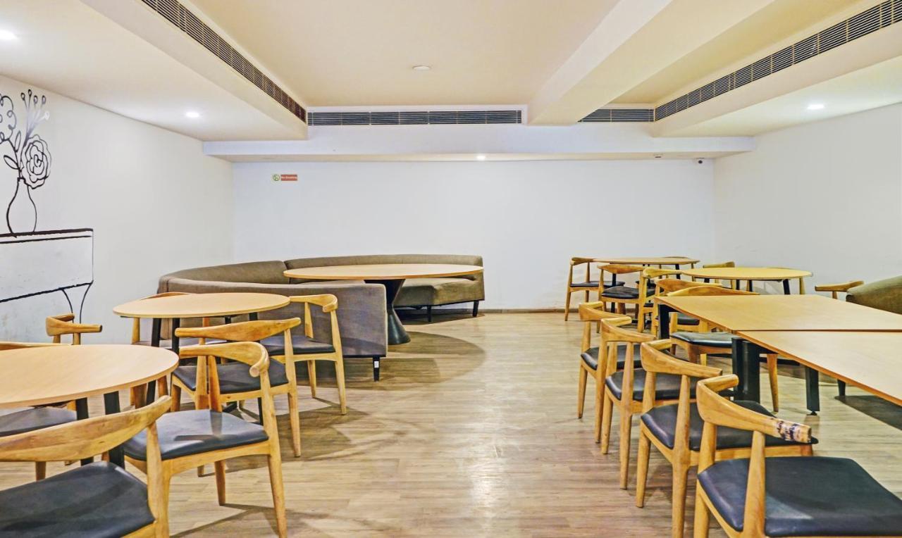 Itsy By Treebo - Vashistha Hotel Haiderabad Buitenkant foto