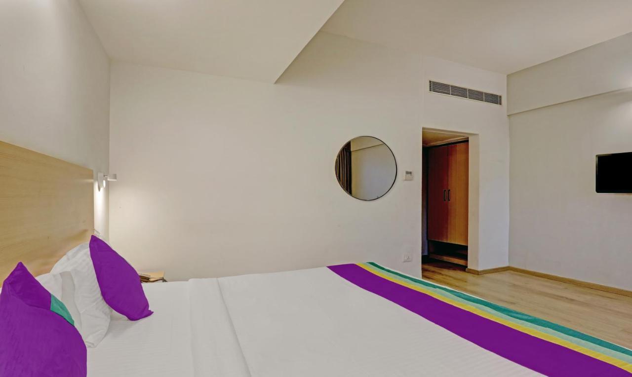 Itsy By Treebo - Vashistha Hotel Haiderabad Buitenkant foto